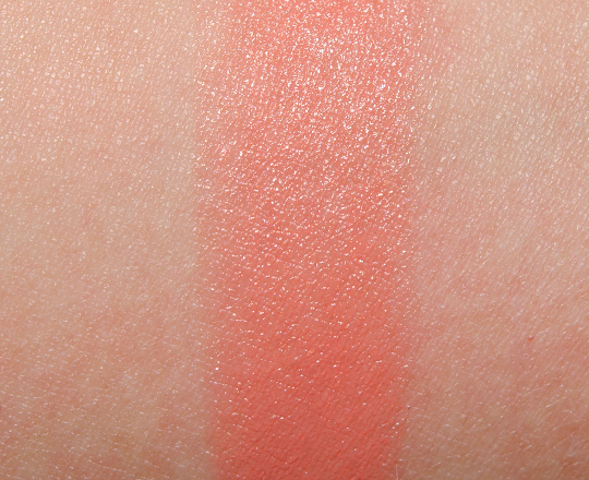 MAC razzledazzler Lipstick