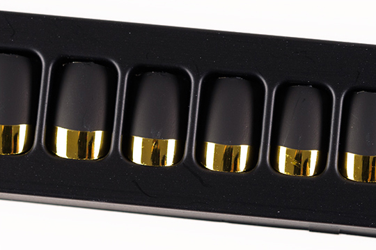 MAC Demilune Ruffian Manicure