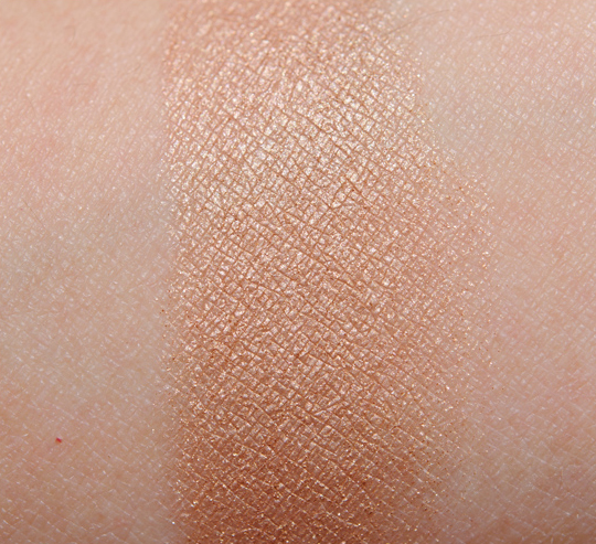 shu uemura P Soft Beige 832 Eyeshadow