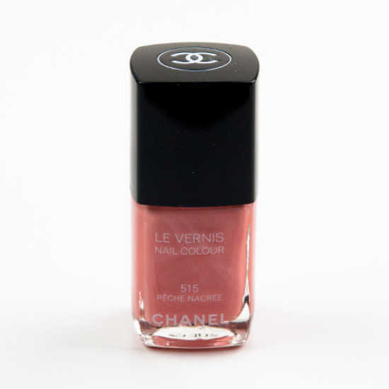 Chanel Peche Nacree Le Vernis Nail Colour