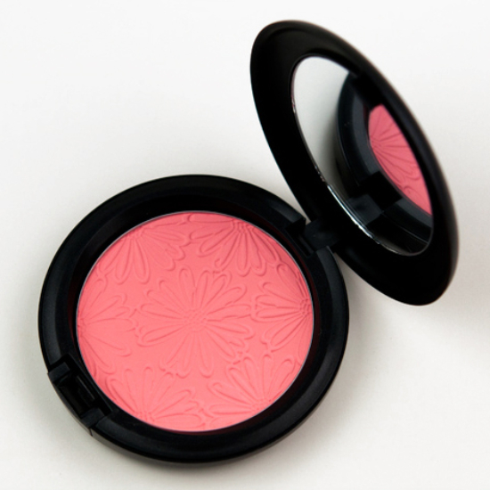 MAC Alpha Girl
