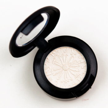 MAC Fresh Daisy Eyeshadow