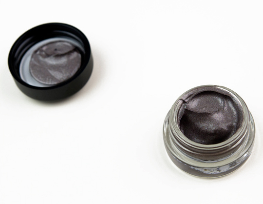 MAC Rich Thrills Big Bounce Eyeshadow