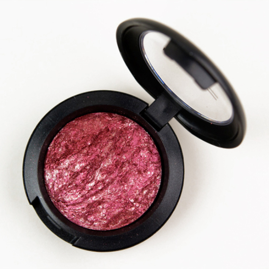 MAC Quartz Fusion Mineralize Eyeshadow