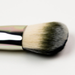 MAC 128 Split Fibre Cheek Brush 