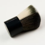 MAC 179 Angled Split Fibre Buffer Brush