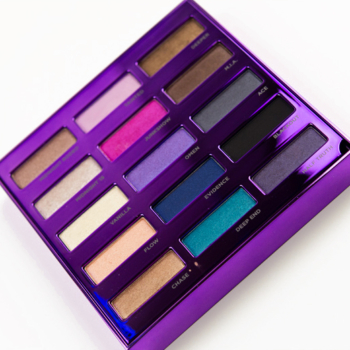 Urban Decay 15th Anniversary 15-Pan Eyeshadow Palette