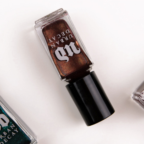 Urban Decay Nail Lacquer Barlust