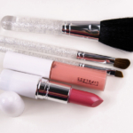 MAC Winter Cool Fabulously Festive Face Kit
