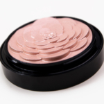 Guerlain Cruel Gardenia Illuminating Iridescent Powder