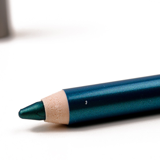 Tarina Tarantino Spark of Envy Eye Dream Hyperliner