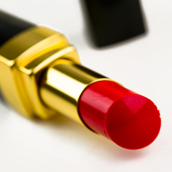 Chanel Rebelle Rouge Coco Shine Hydrating Sheer Lipshine