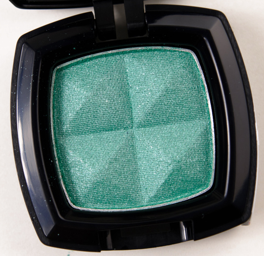 NYX Seafoam Green Eyeshadow Review & Swatches