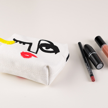 MAC Illustrated Pink Lip Bag