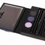 MAC Illustrated Smoky Eye Plum Kit Eye Kit