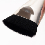 MAC 163 Flat Top Contour Brush 