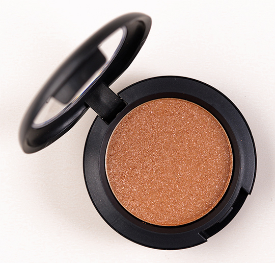 MAC Spot Lit Pressed Pigment