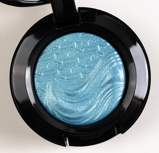 MAC Divine Blue Extra Dimension Eyeshadow Review & Swatches
