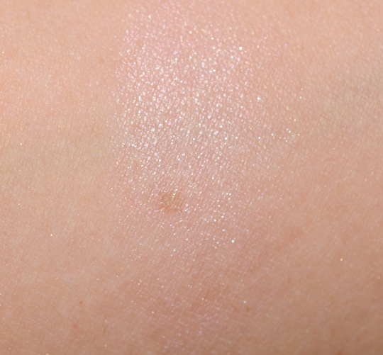 mac hearts a flutter eyeshadow review swatches