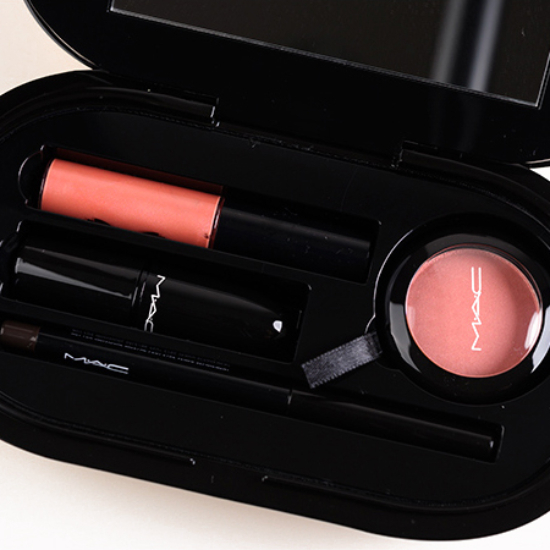 MAC Quite Coral