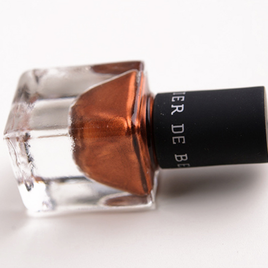 Le Metier de Beaute Silk Road Nail Lacquer
