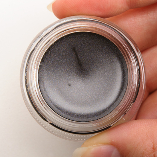 MAC Blackground Pro Longwear Paint Pot Review & Swatches