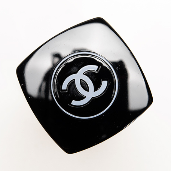 Chanel Eastern Light Le Vernis Nail Colour Review & Swatches