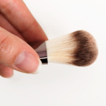 Hourglass Ambient Powder Brush 