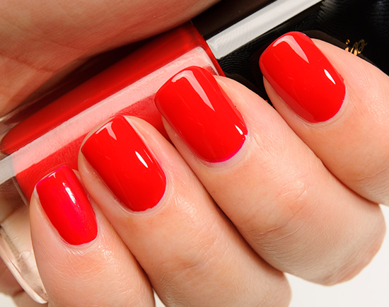 Guerlain Rouge d'Enfer (121) Le Vernis