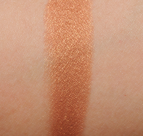MAC Double Definition Extra Dimension Skinfinish