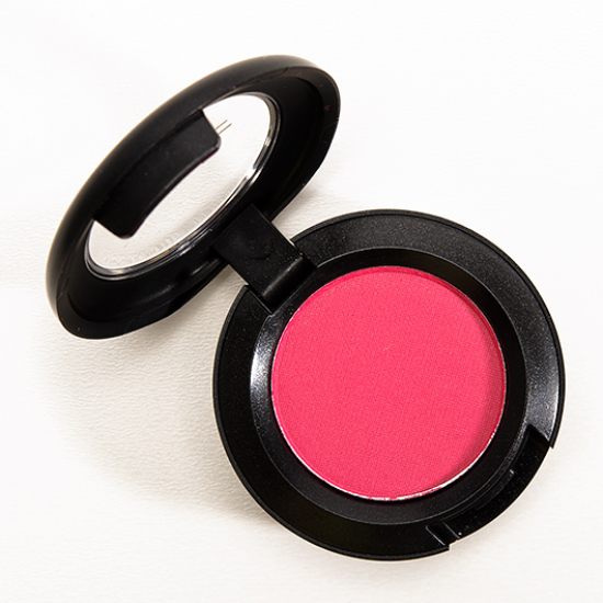 MAC Embrace Me Eyeshadow