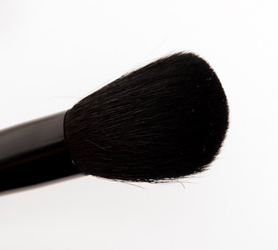 MAC 167SE Face Blender Brush
