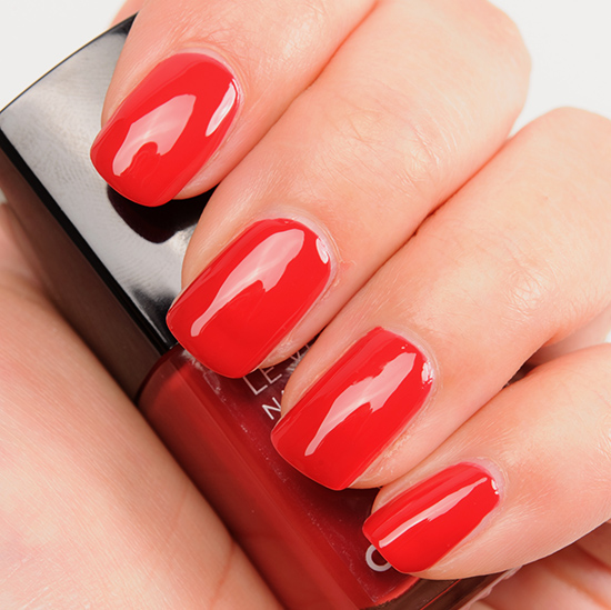Chanel Cinema Le Vernis Nail Colour