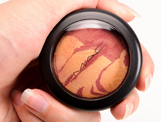 MAC Simmer Mineralize Blush