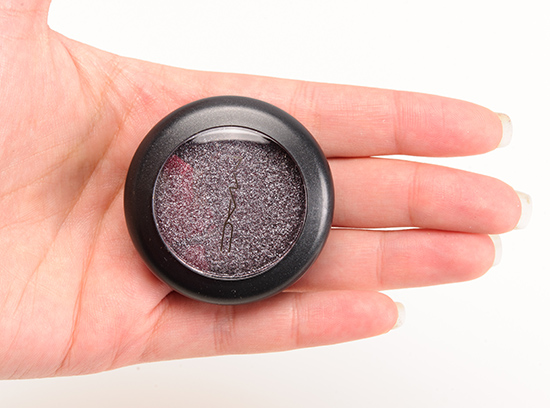 MAC Black Grape Pressed Pigment