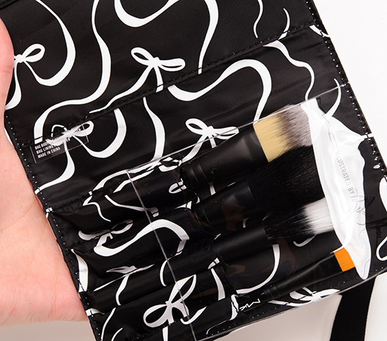 MAC Illustrated Brush Kit