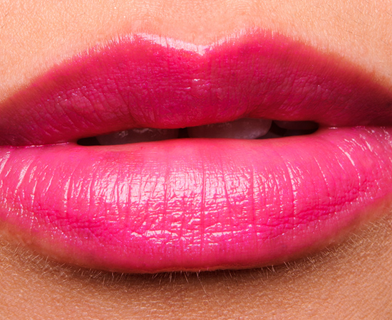 Revlon Fuchsia Shock Super Lustrous Lipstick