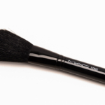 MAC Antonio Lopez 129SE Powder/Blush Brush 