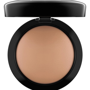 MAC Mineralize Skinfinish Natural