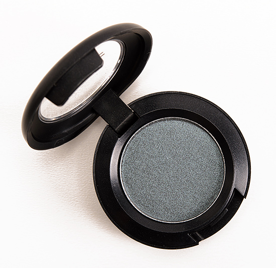MAC Sex & the Oyster Eyeshadow