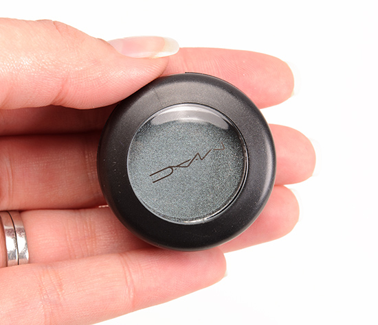 MAC Sex & the Oyster Eyeshadow