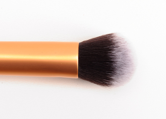 Real Techniques Expert Face Brush
