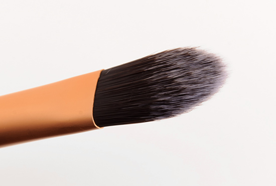 Real Techniques Pointed Foundation Brush