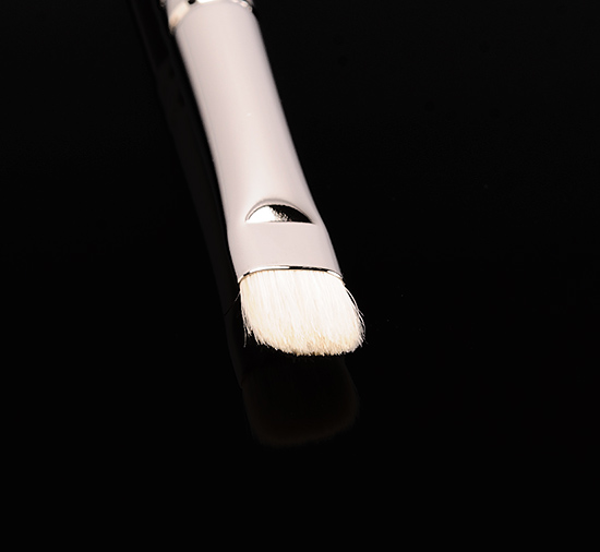 Hakuhodo G5513 Eyeshadow Brush