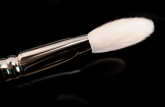 Hakuhodo J116 Highlighter Brush Round & Flat
