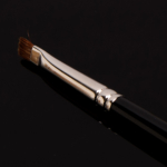 Hakuhodo J162 Angled Eyebrow Brush 