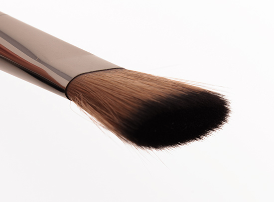 Make Up For Ever #146 Flat Blush Brush