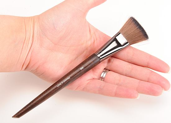 Make Up For Ever #146 Flat Blush Brush