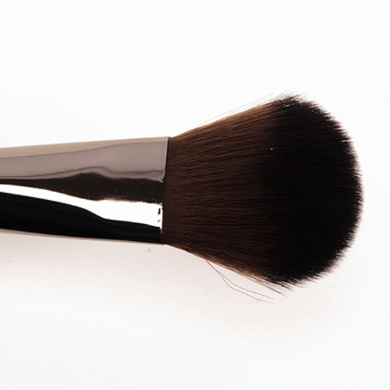Make Up For Ever 156 Large Flat Blush Brush • Brush Review & Swatches