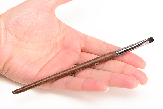 Make Up For Ever #208 Small Precision Shader Brush